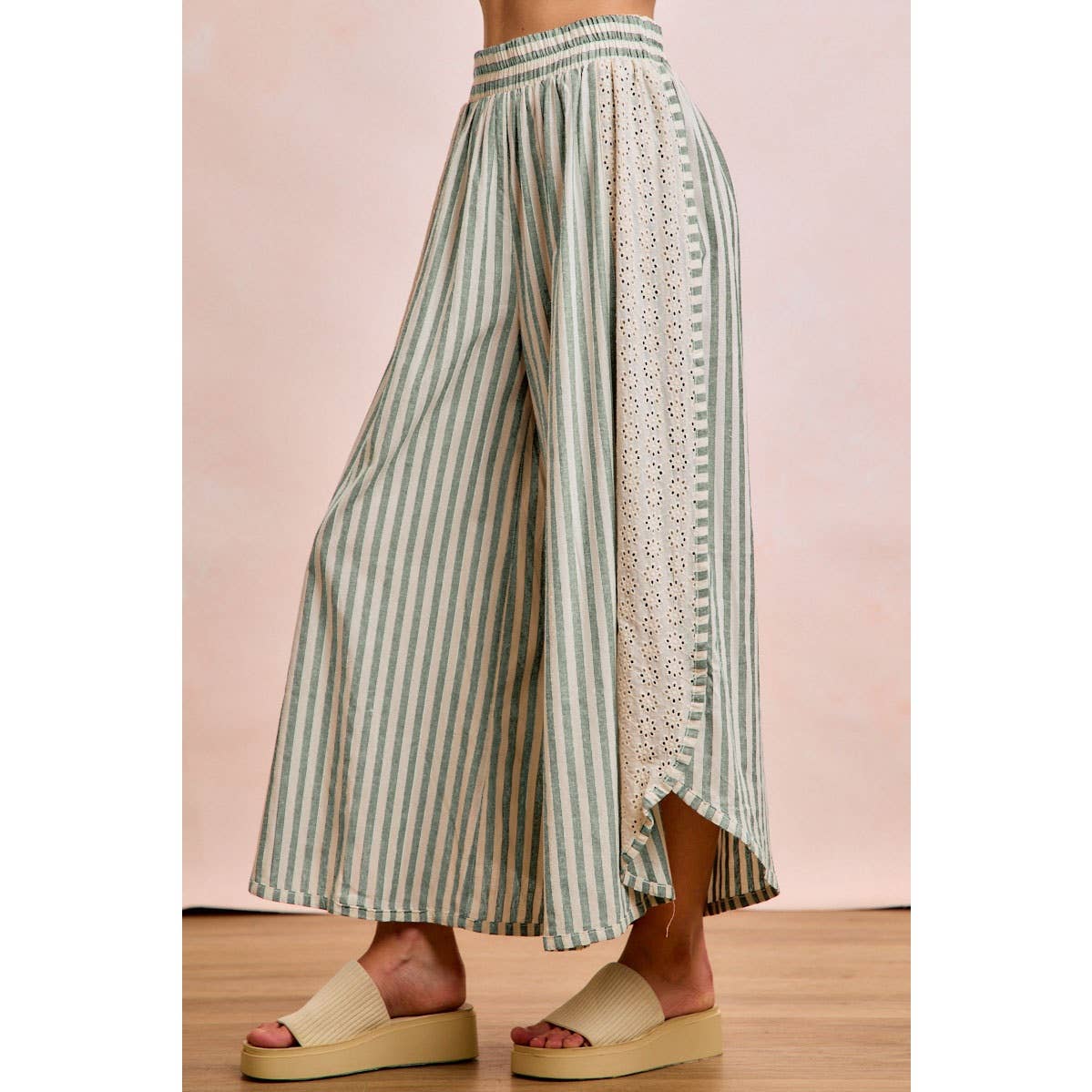 Black Floral Eyelet Pant