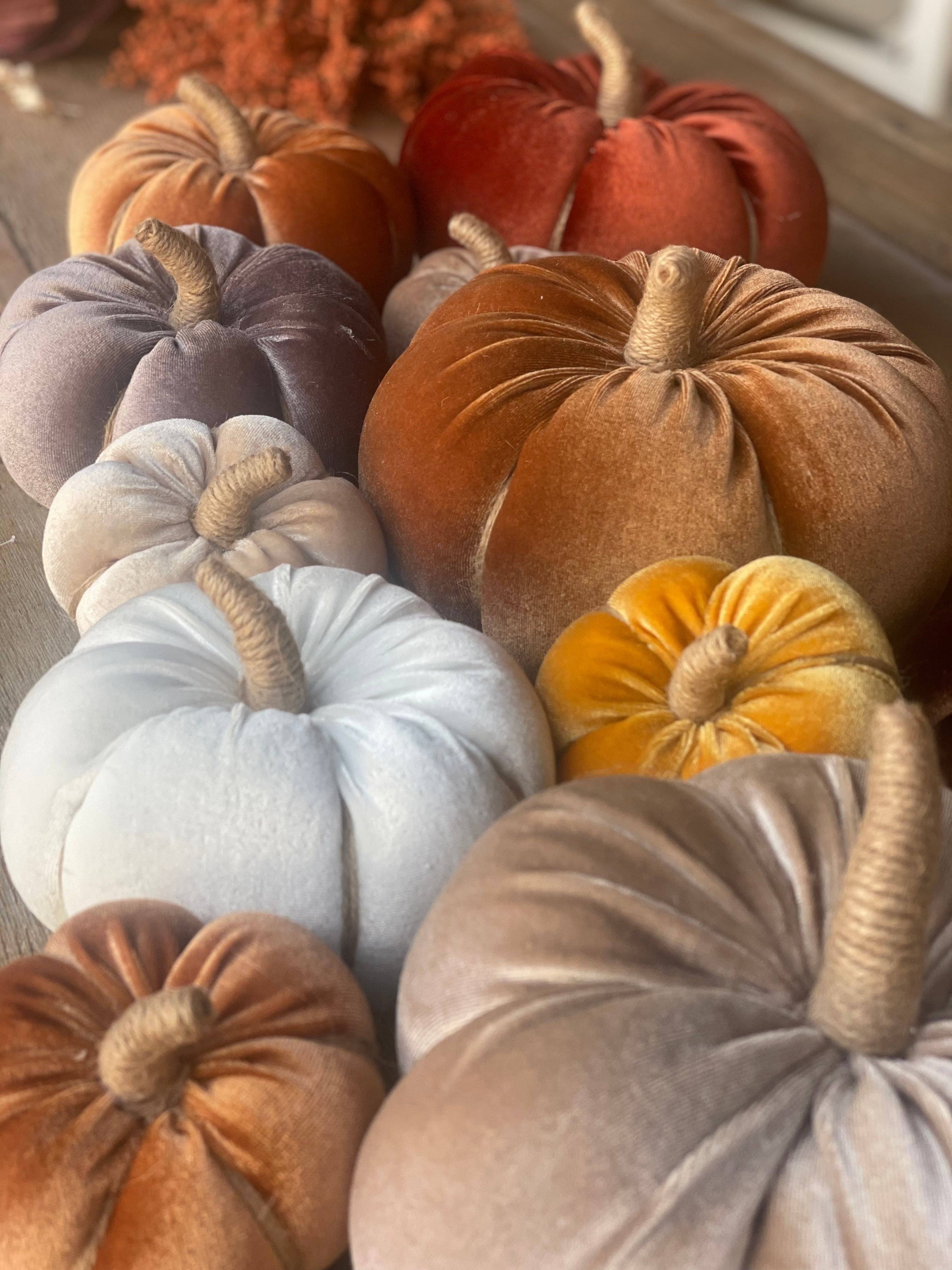 XL Caramel Velvet Fall Pumpkin