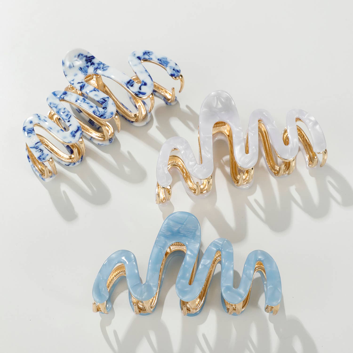 Willow Coastal Squiggle Metal Claw Clip