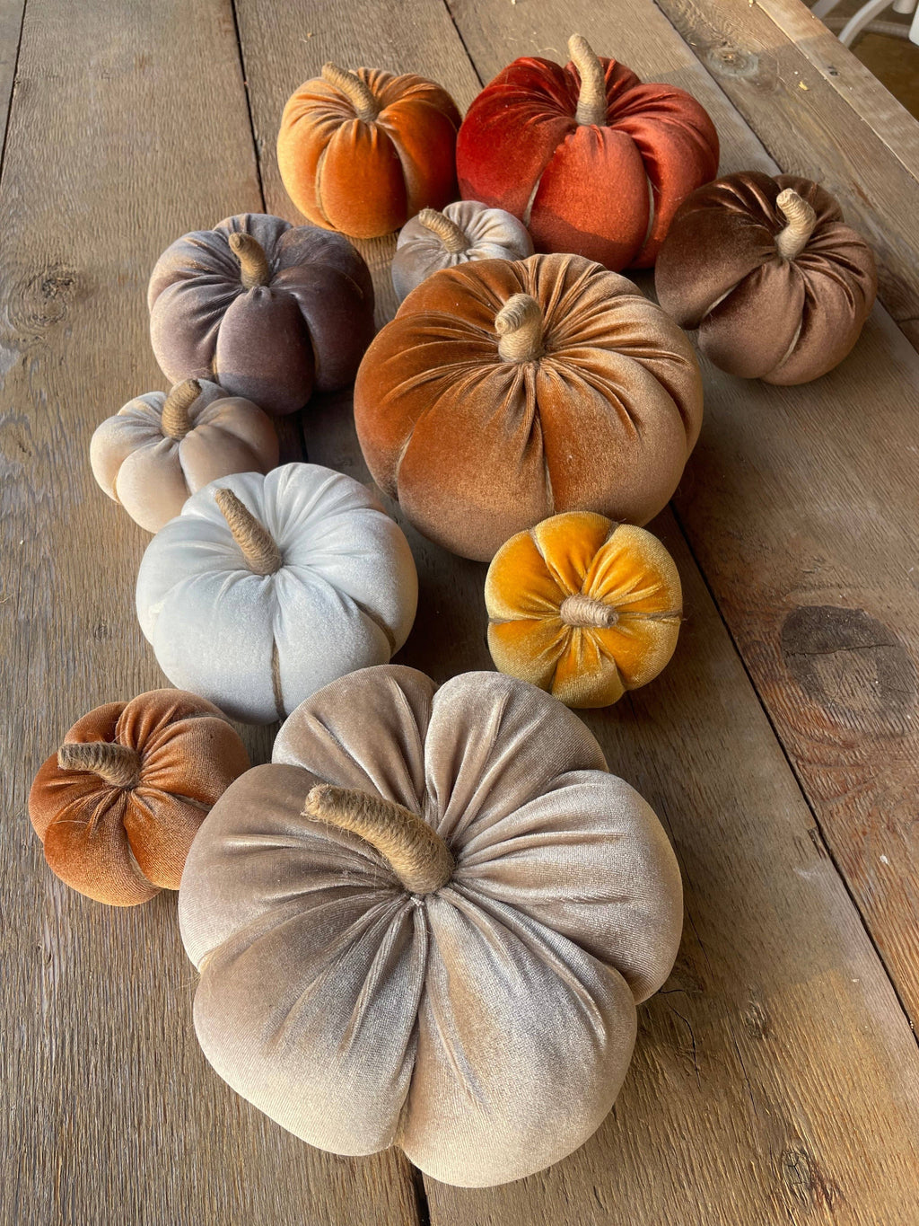 Small Pecan Velvet Fall Pumpkin