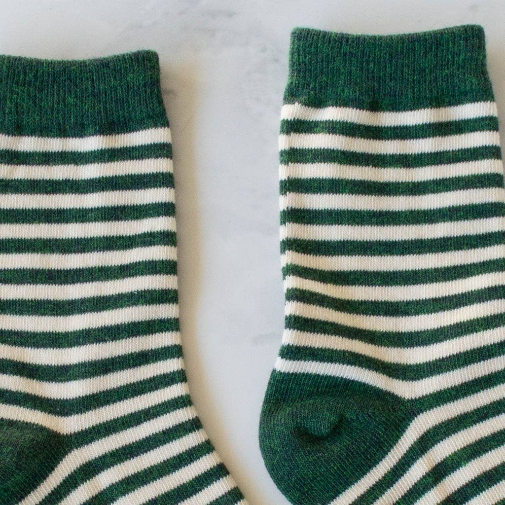 Raspberry Thin Stripe Casual Socks