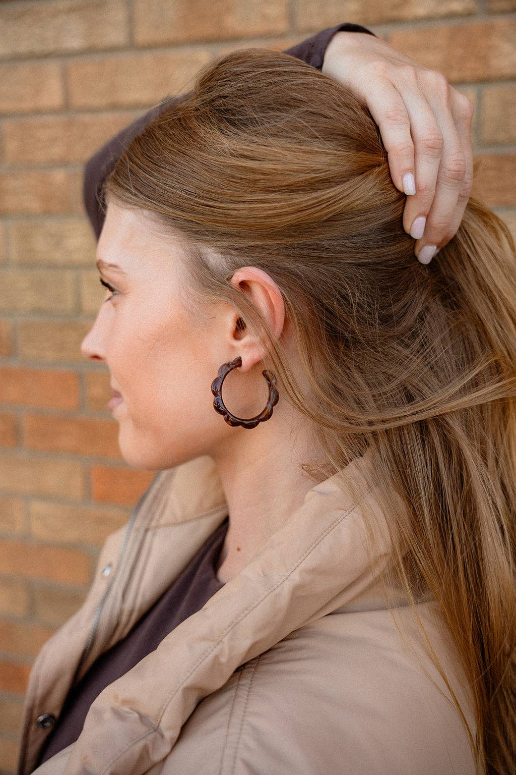 Cocoa Brown Scarlett Hoops