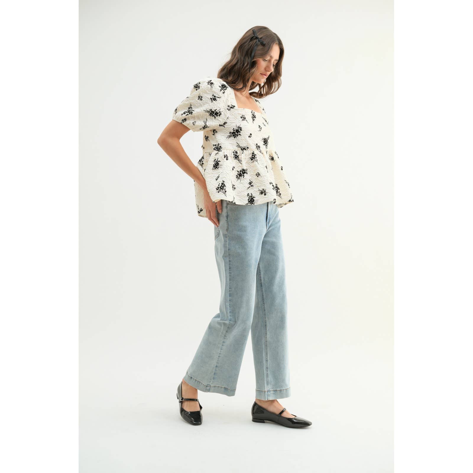 White & Black Textured Floral Puff Sleeve Blouse