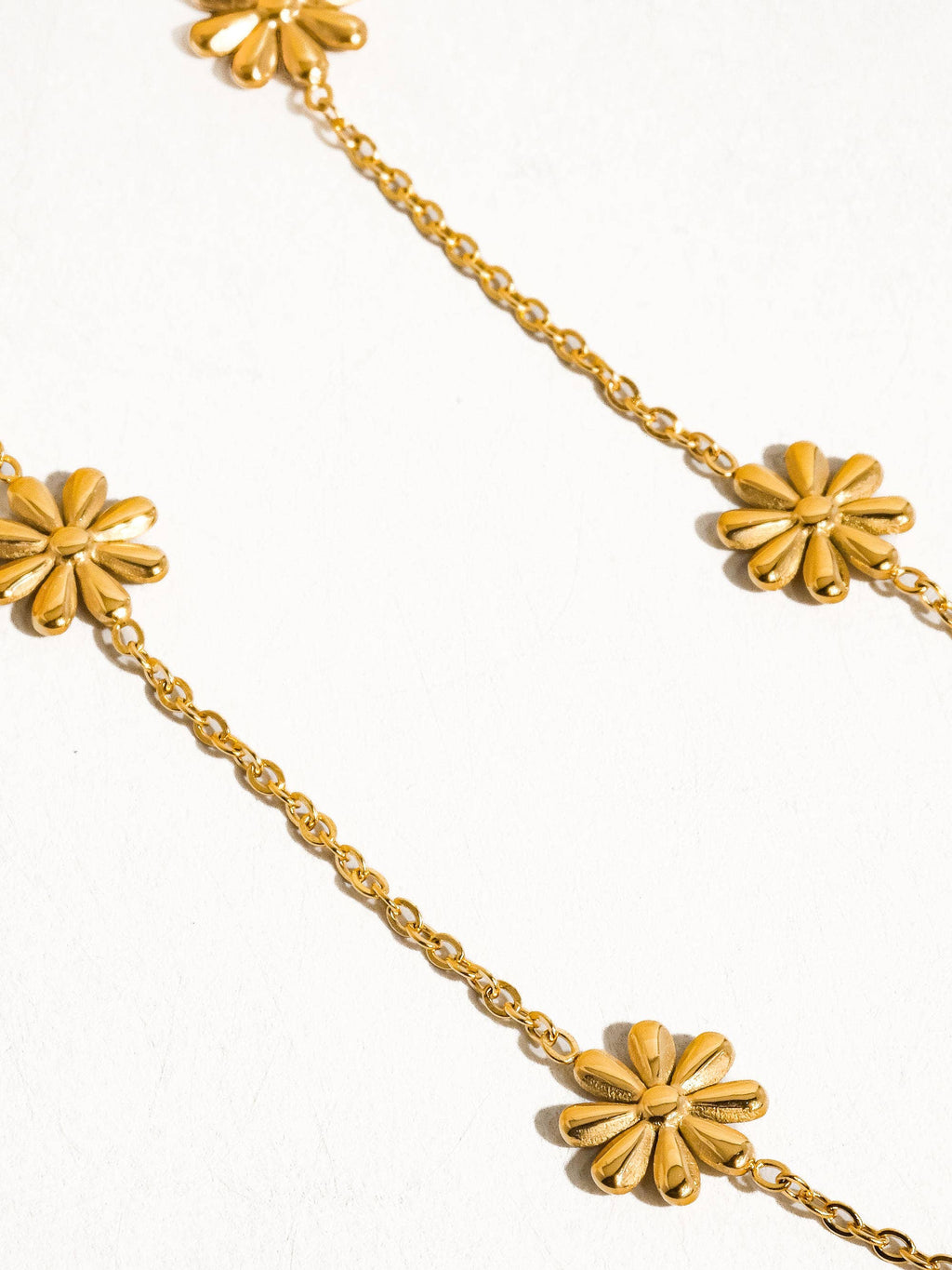 Yellow Gold Sundown Non-Tarnish Festival Daisy Chain Necklace