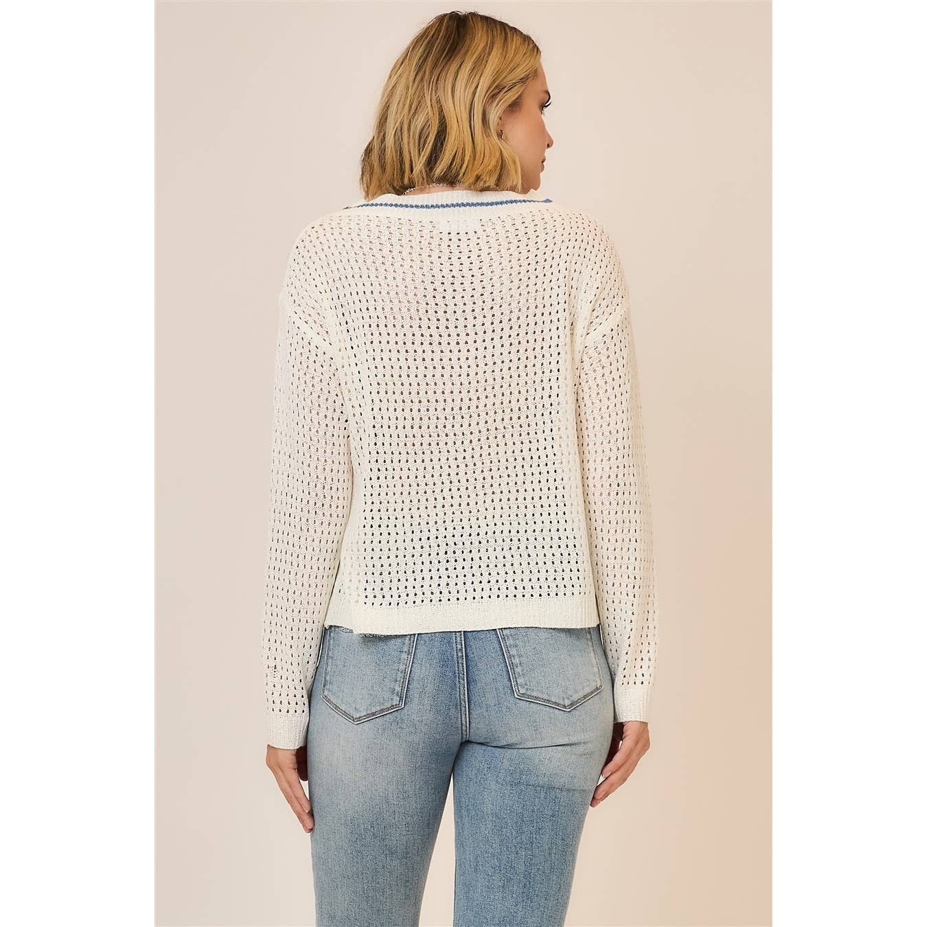 Light Knit Lake Pullover