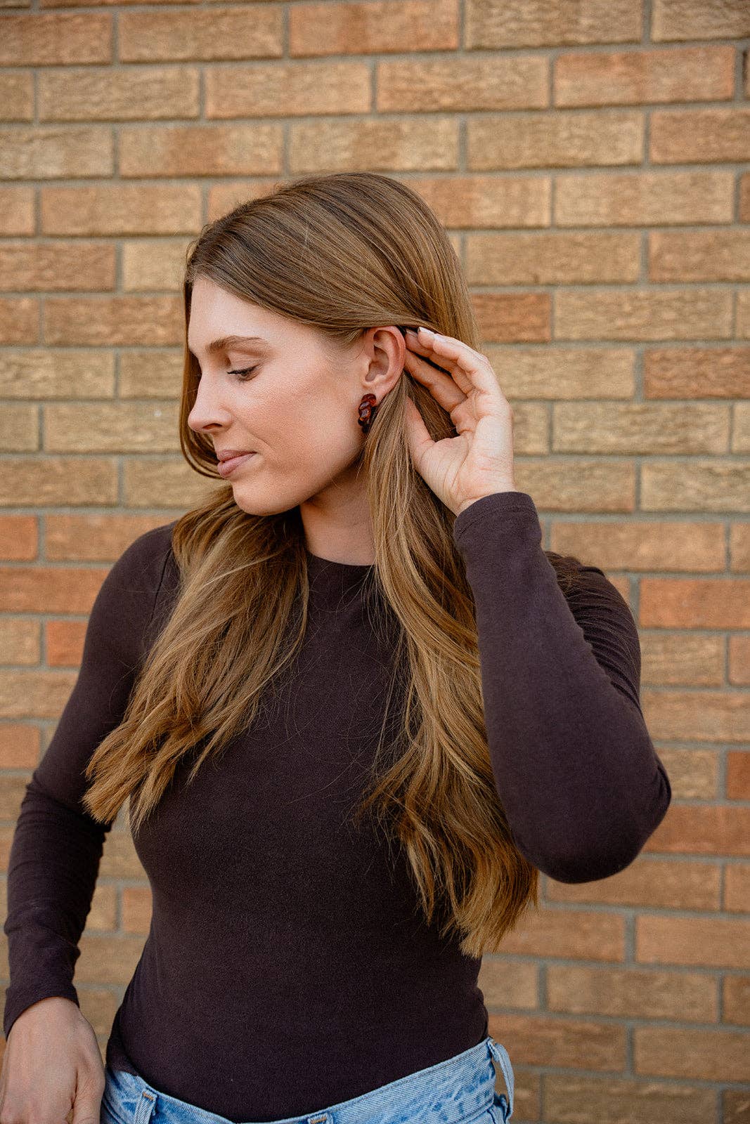 Amber Ramona Hoops