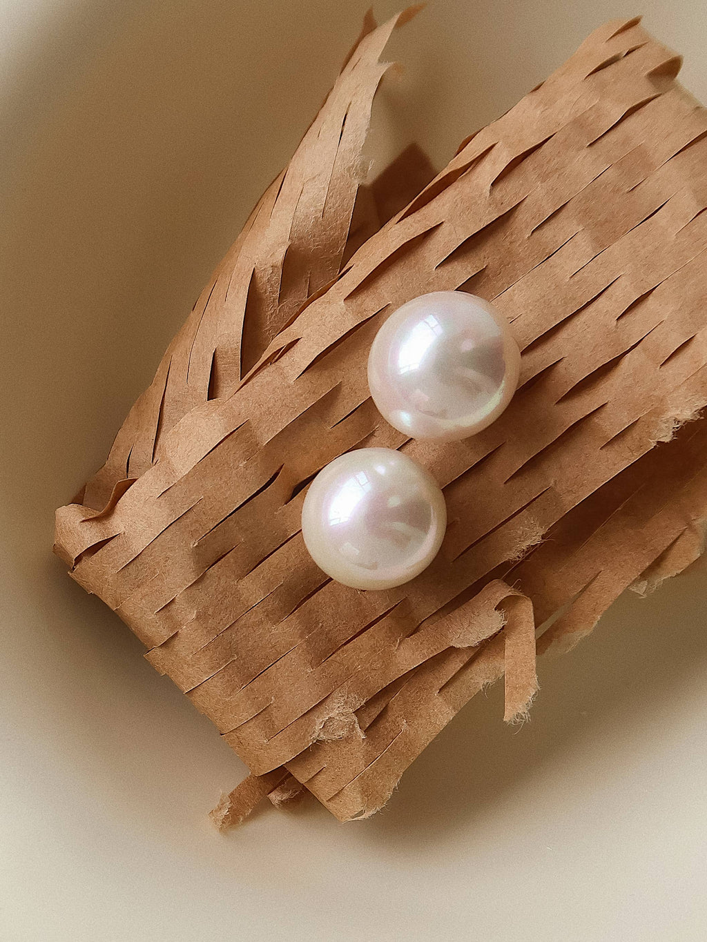 Amrae 18K Gold Non-Tarnish Classic Pearl Stud Earrings: Yellow Gold
