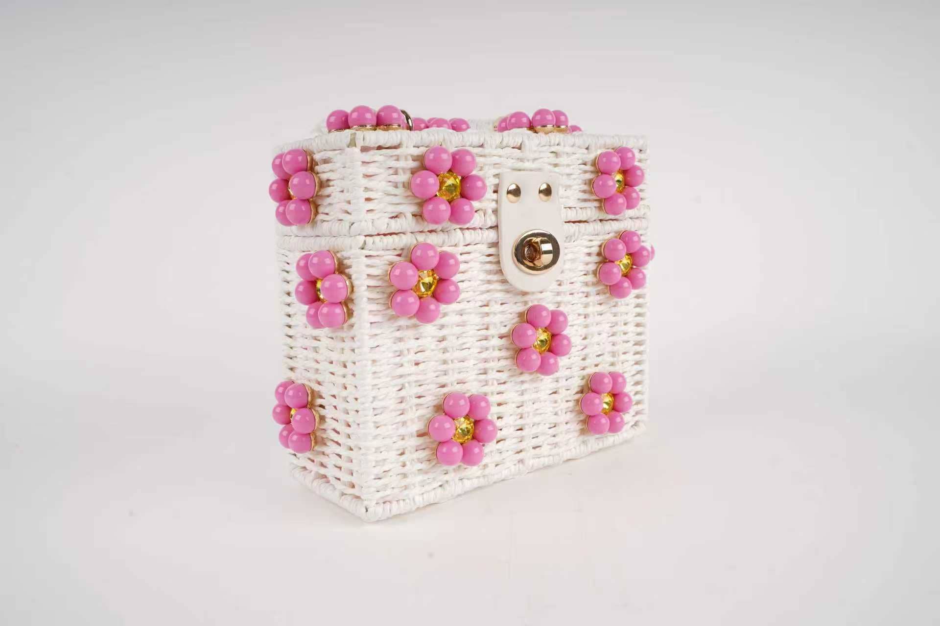 White & Pink Wicker Bucket Daisy Flower Purse