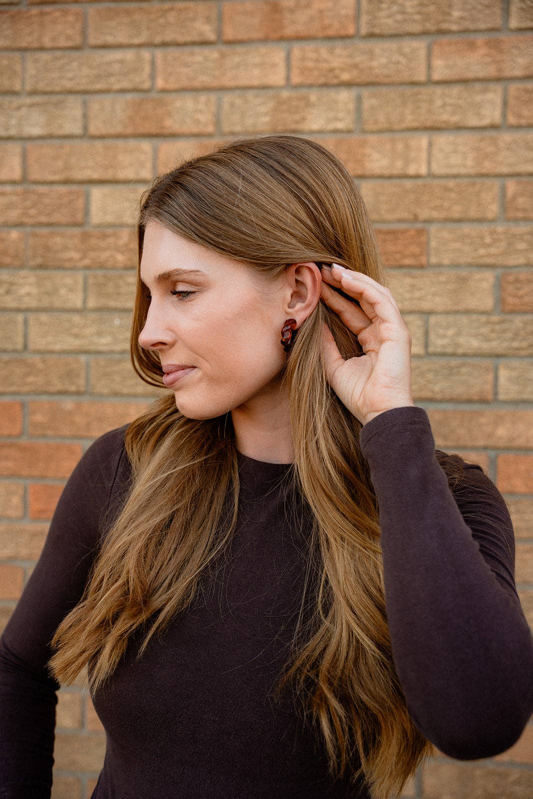 Amber Ramona Hoops