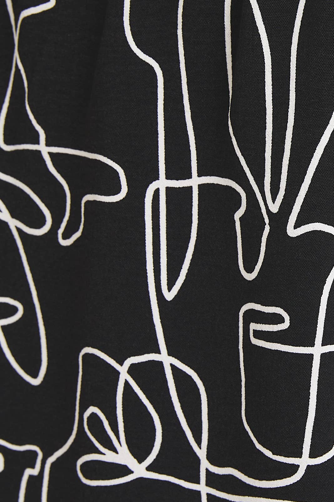 Plus Black & Ivory Abstract Long Sleeve Mini Dress