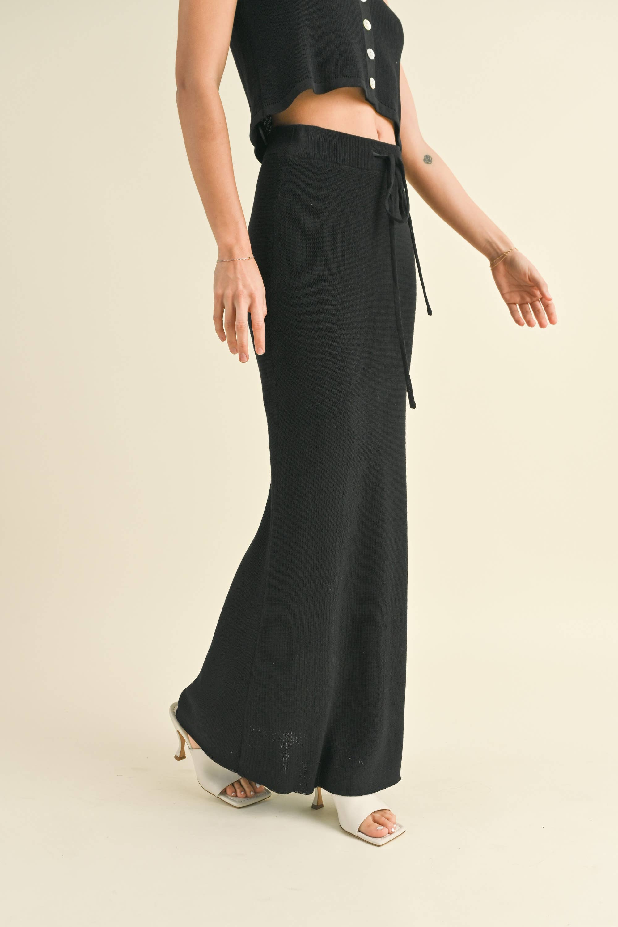 Black Knitted Maxi Skirt