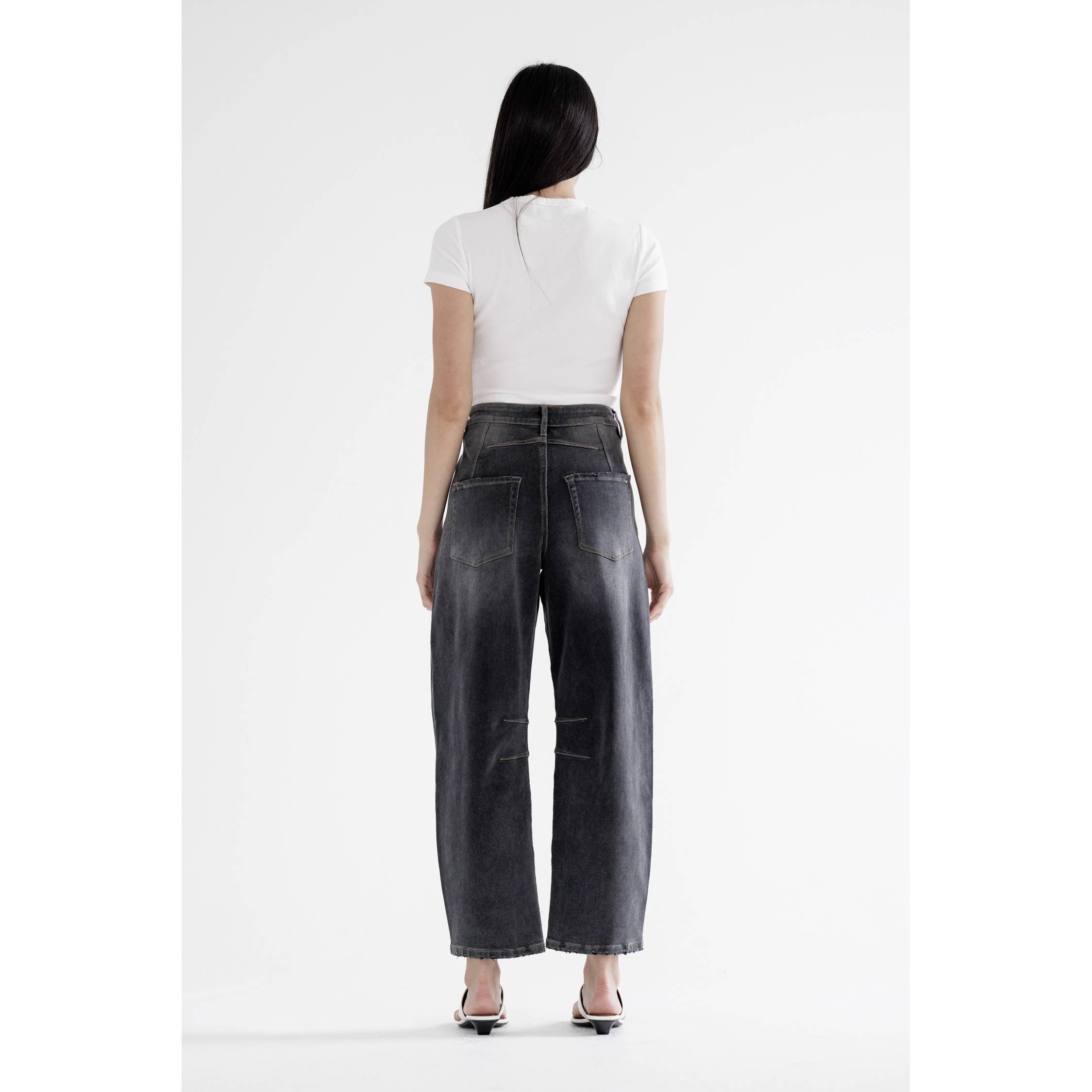 Black Eel Super High Hidden Button Barrel Jean