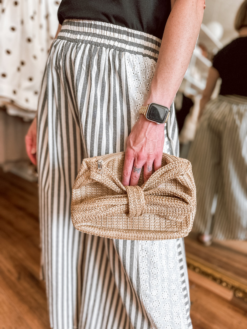 Bow Straw Clutch Handbag