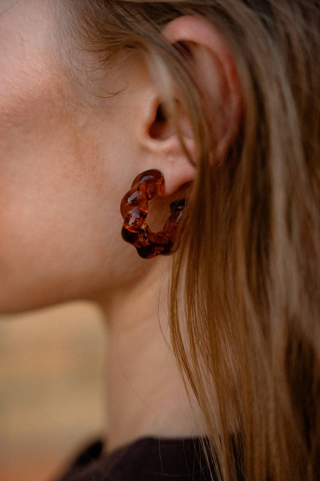 Amber Ramona Hoops