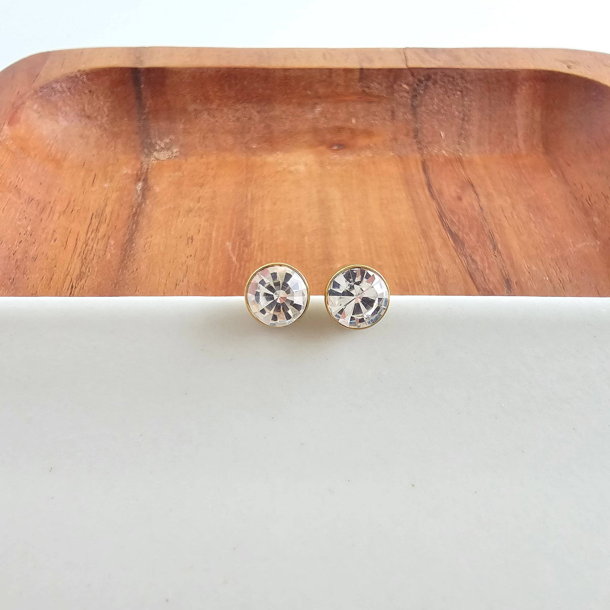 Gold Luxe Kya Studs
