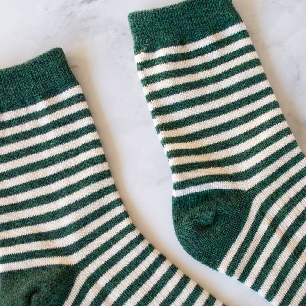 Raspberry Thin Stripe Casual Socks
