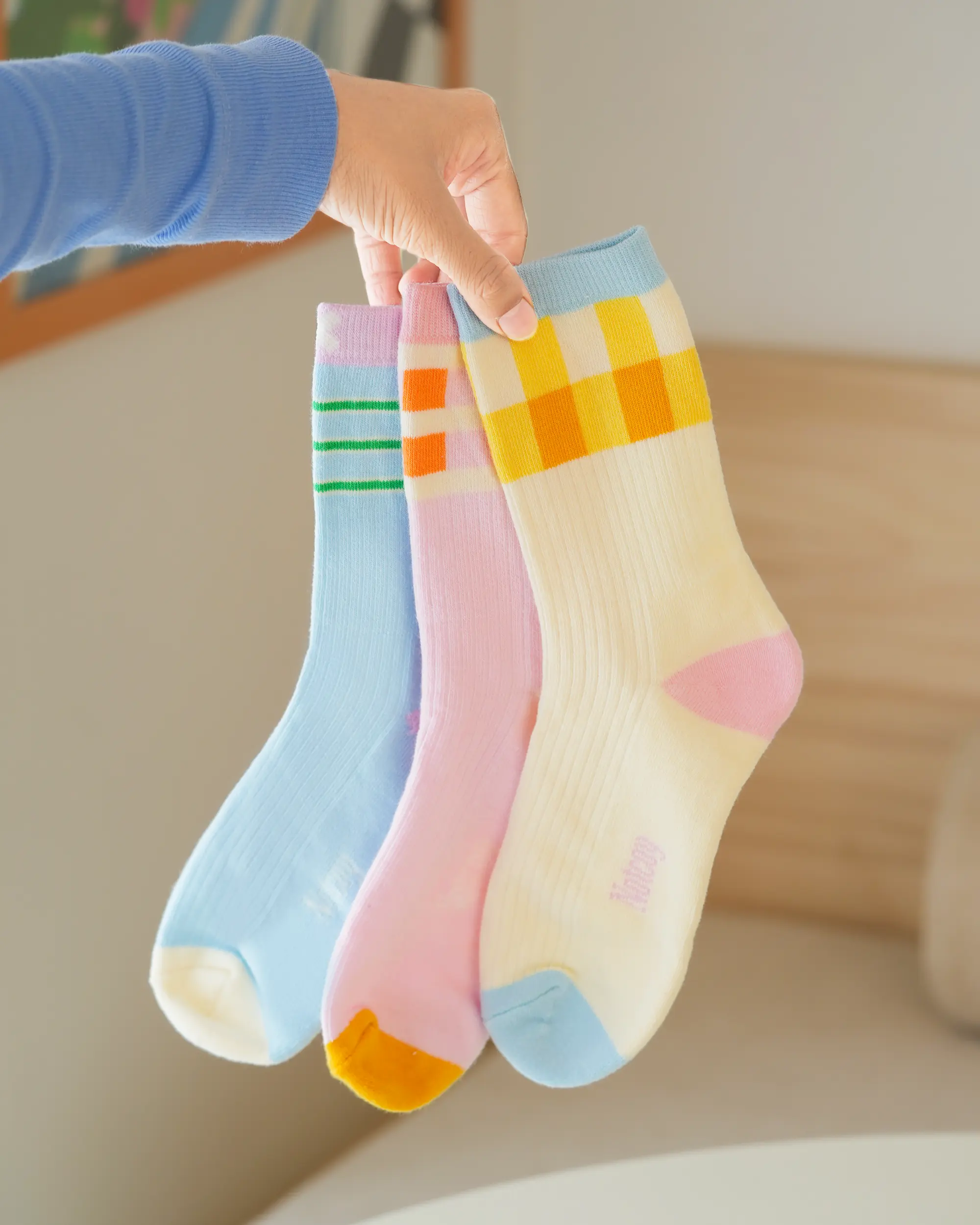 Endless Summer Socks