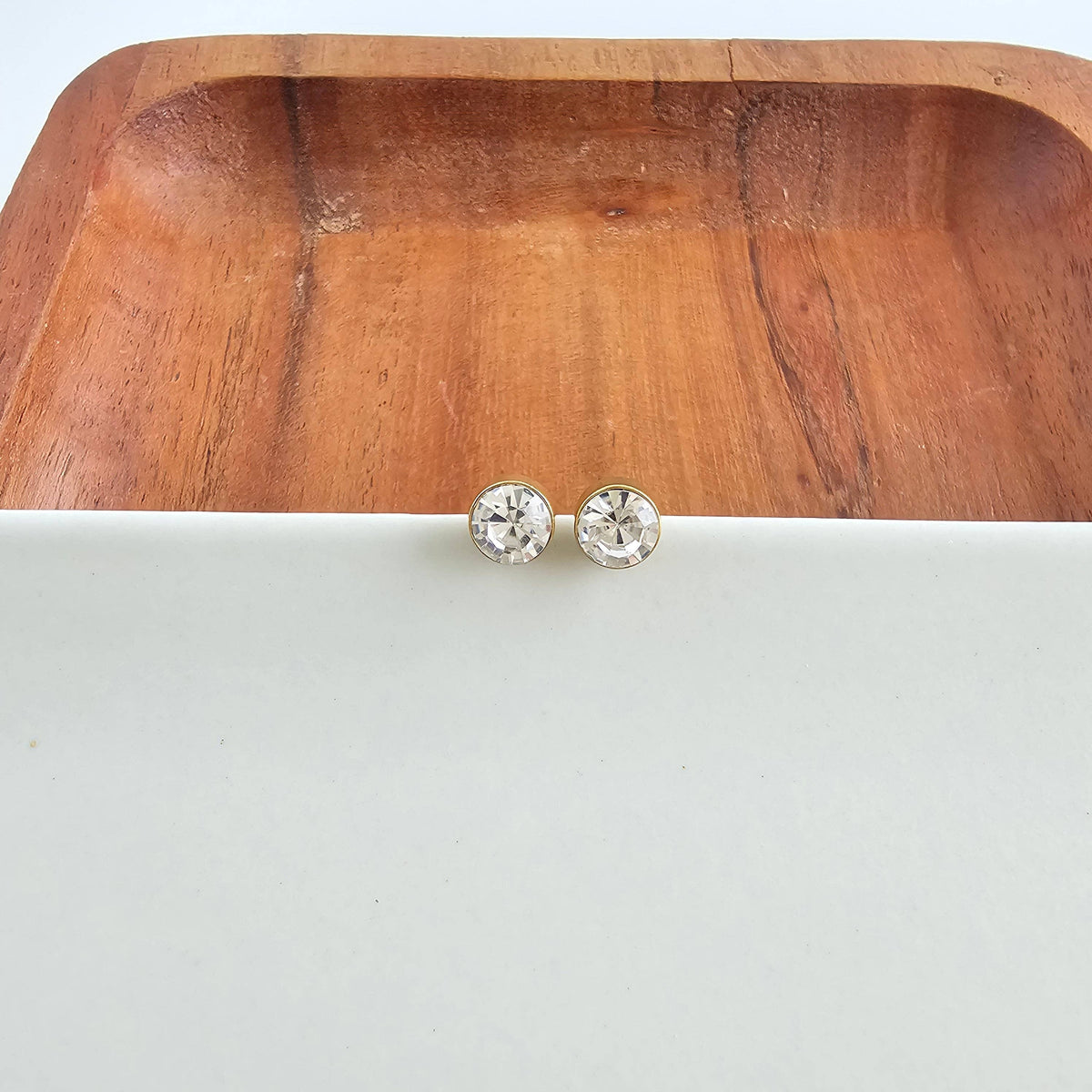 Gold Luxe Kya Studs
