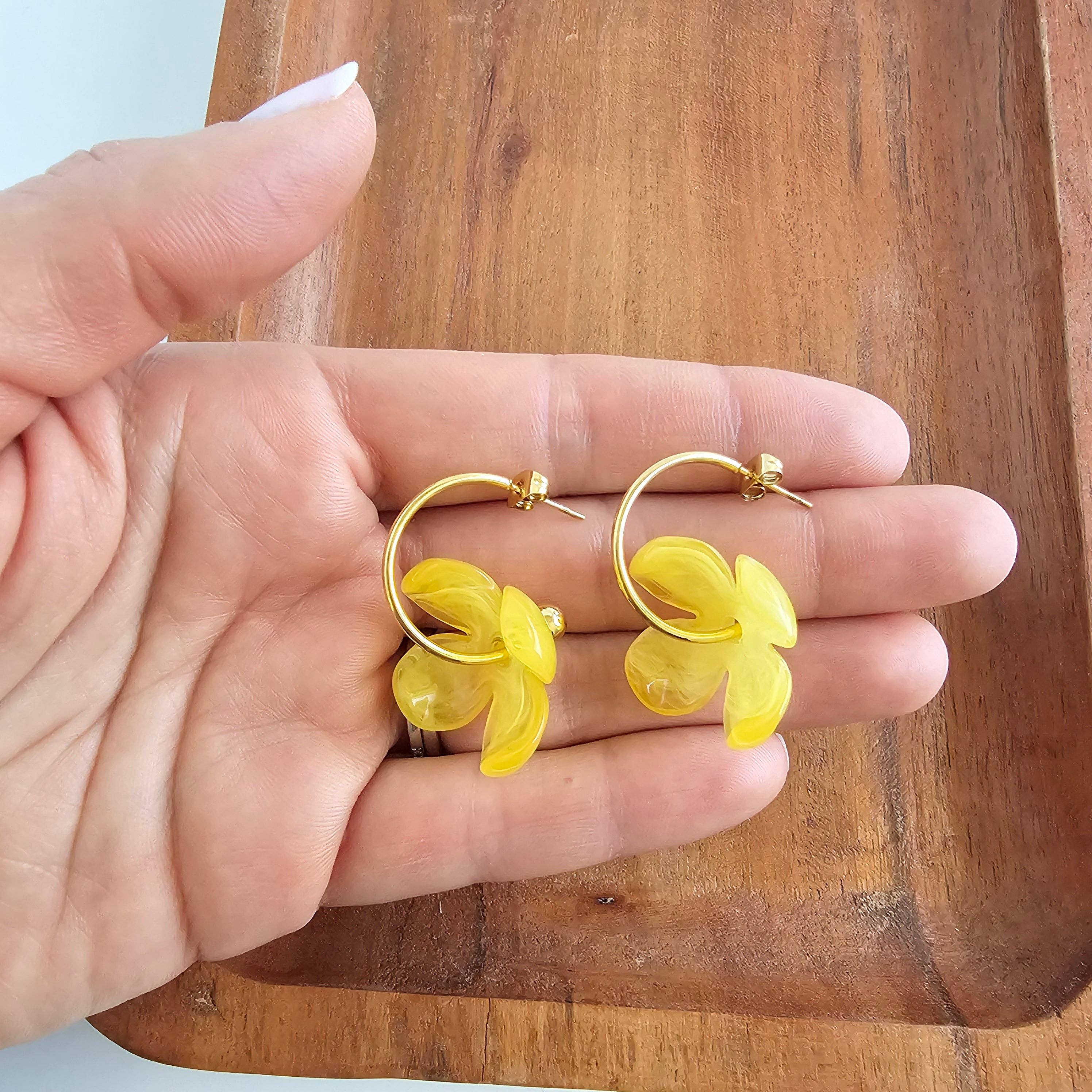 Lemon Yellow Primrose Hoops