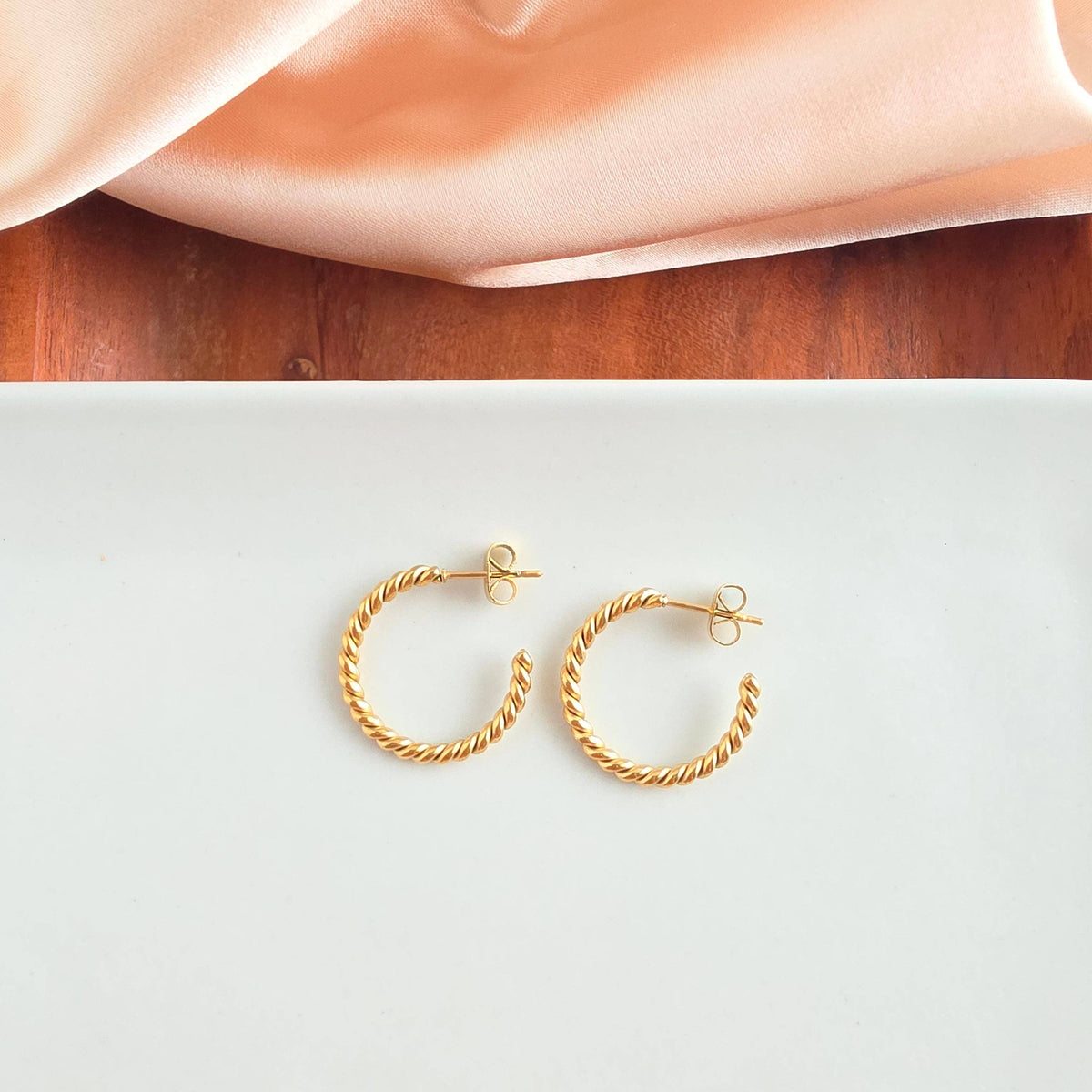 Gold Luxe Tatum Hoops