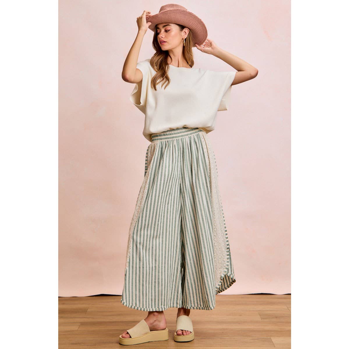 Black Floral Eyelet Pant
