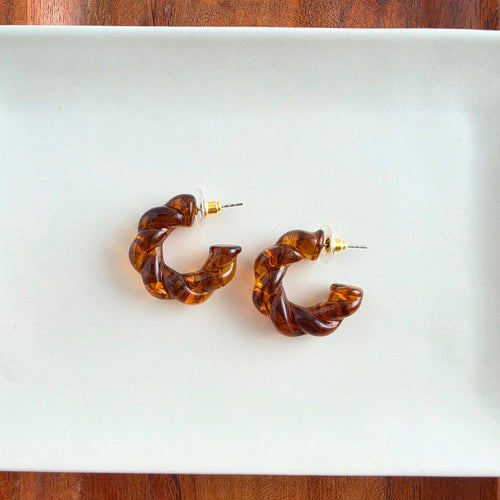 Amber Ramona Hoops
