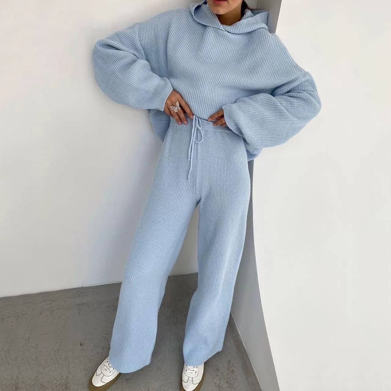 Blue Solid Color Sweater Set
